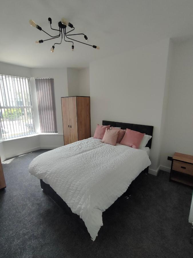 Lovely Refurbished Apartments, Morecambe Promenade Exterior photo