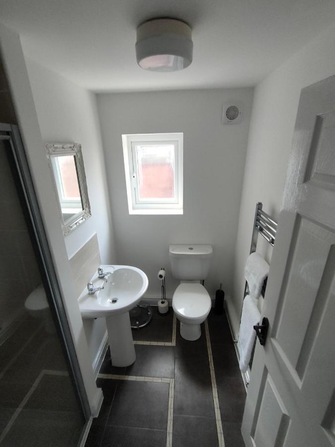 Lovely Refurbished Apartments, Morecambe Promenade Exterior photo
